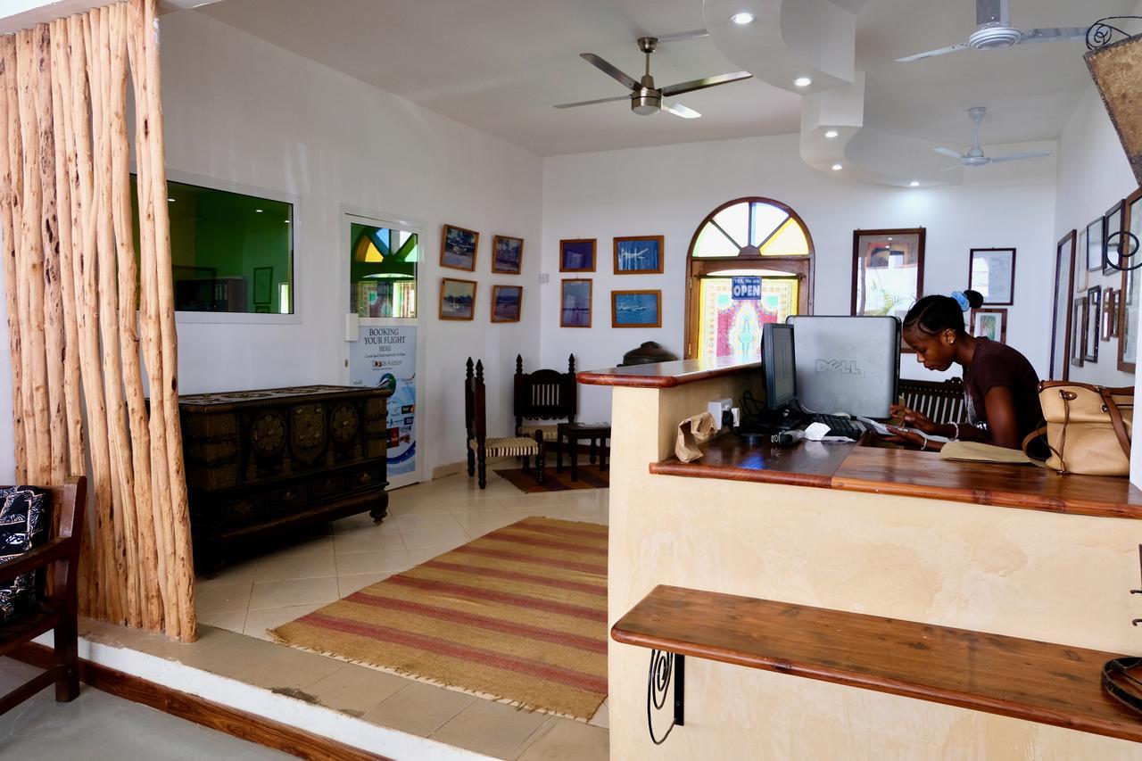 27 Cafe Zanzibar Airport Hotel Esterno foto
